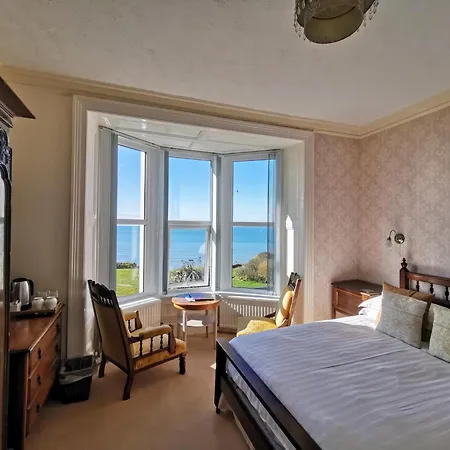 Westcliff Bed & Breakfast