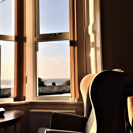 Westcliff 3* シースケール